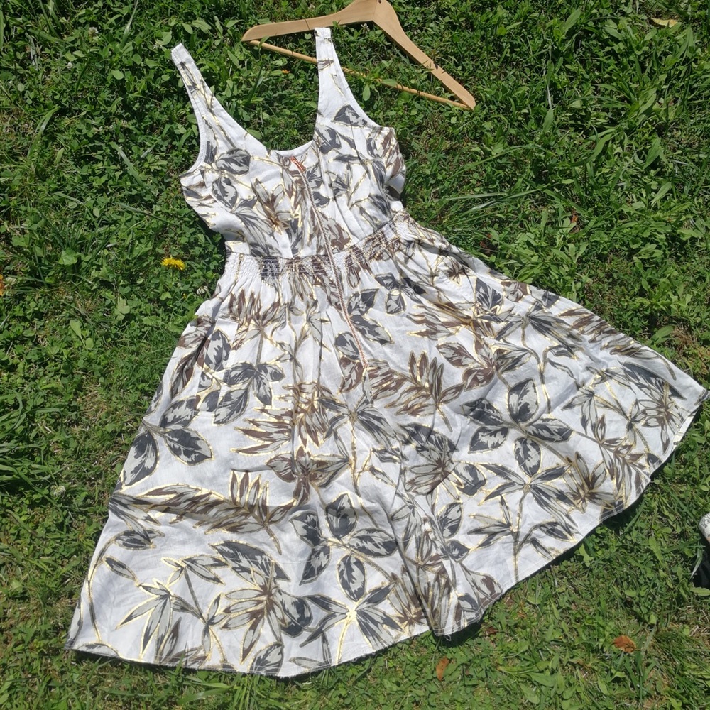 J.Crew White Sleeveless Floral Dress with POCKETS
